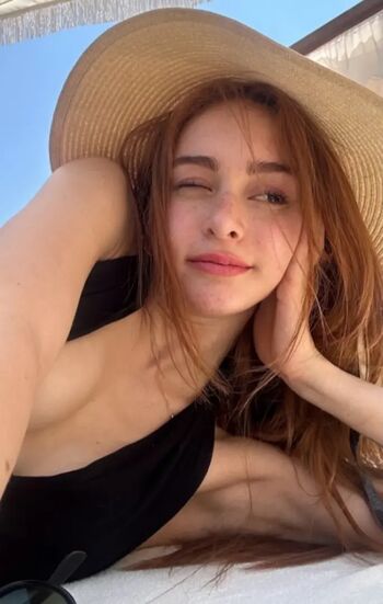 Full leaked Turkish girls page private onlyfans photo