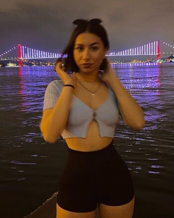 Full leaked Turkish girls page private onlyfans photo