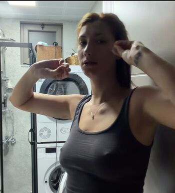 Full leaked Turkish girls page private onlyfans photo