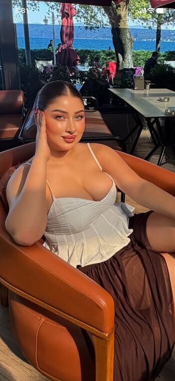 Full leaked Turkish girls private onlyfans photo