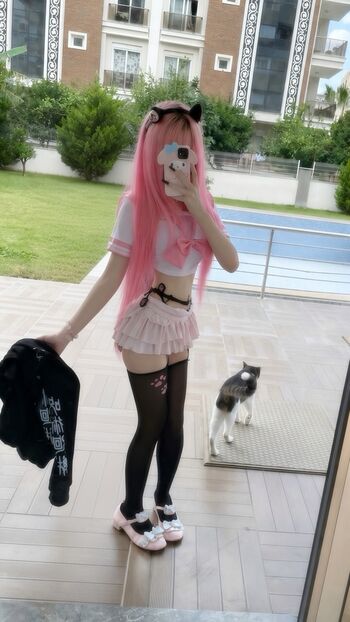 Full leaked Turkish petite girl private onlyfans photo