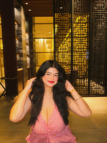 Full leaked Tushikha goswami page private onlyfans photo