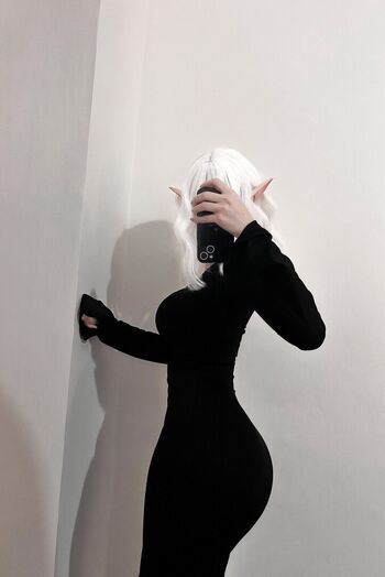 Full leaked Urvrtualsin private onlyfans photo