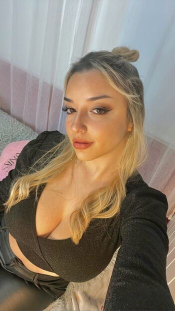 Valentina Costa