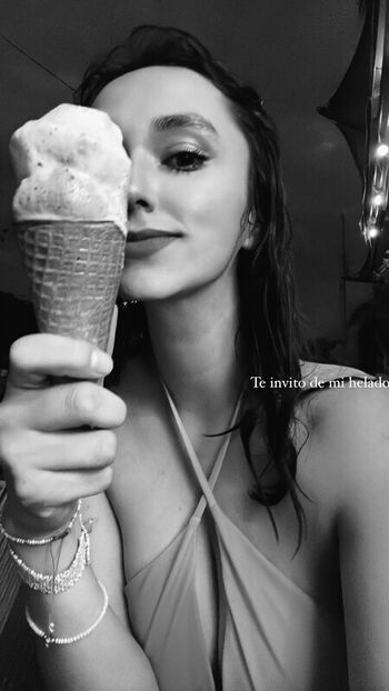 Full leaked Valeria m ar page private onlyfans photo