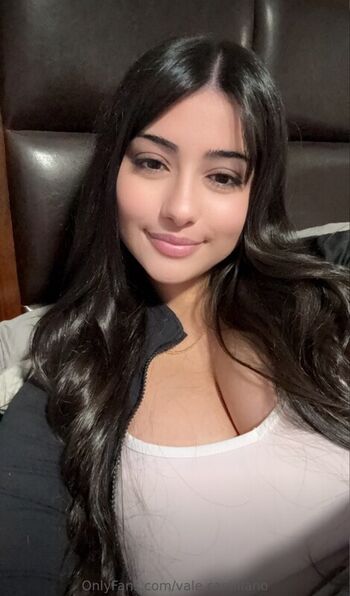Full leaked Valeriacastillox private onlyfans photo