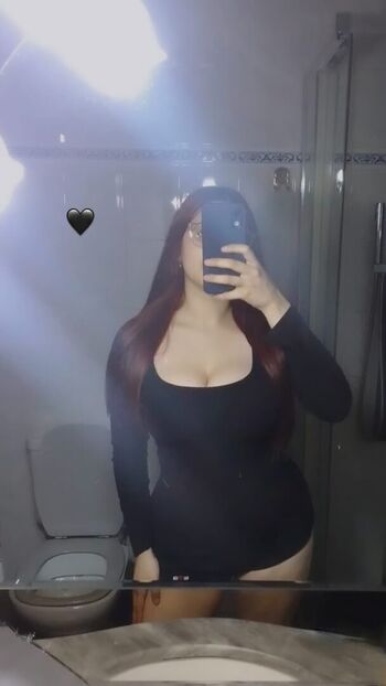 Full leaked Valuubby private onlyfans photo