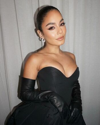 Full leaked Vanessa hudgens  page private onlyfans photo