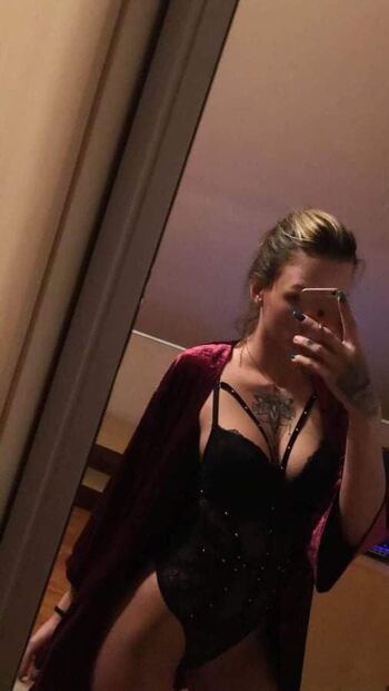 Full leaked Veszprm megye private onlyfans photo