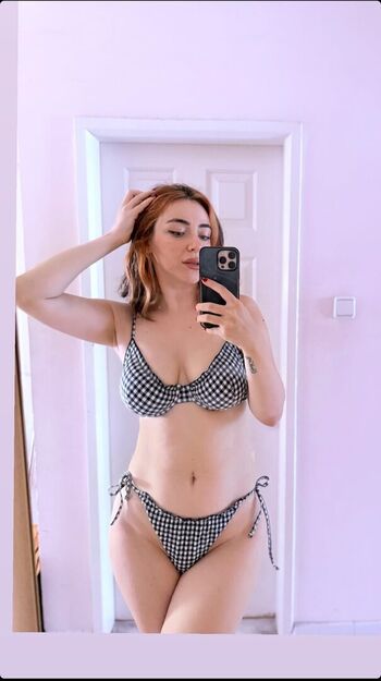 Full leaked Vibezgizem page private onlyfans photo