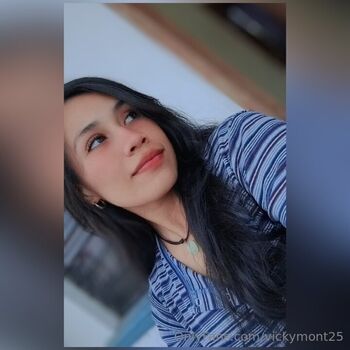 vickymont25