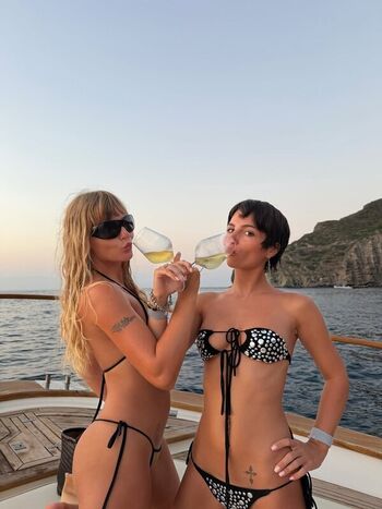 Full leaked Victoria de angelis  page private onlyfans photo