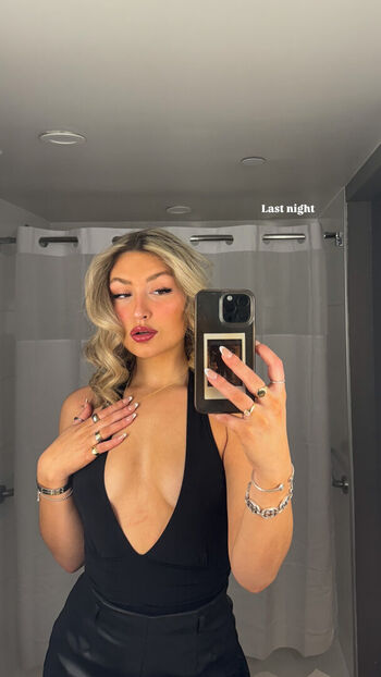 Full leaked Victoria private onlyfans photo