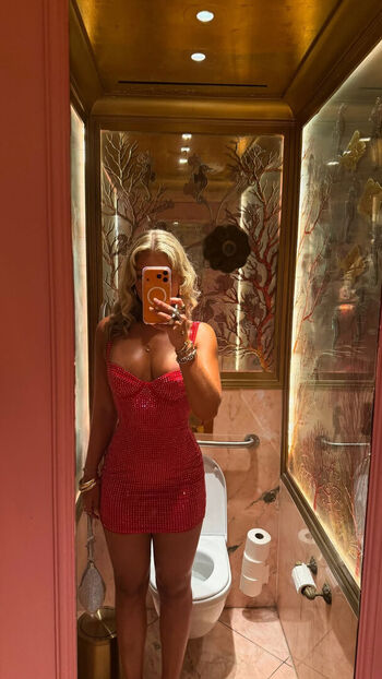 Full leaked Victoria private onlyfans photo
