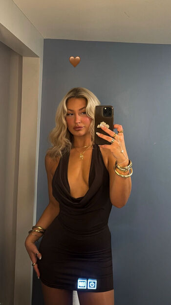 Full leaked Victoria private onlyfans photo