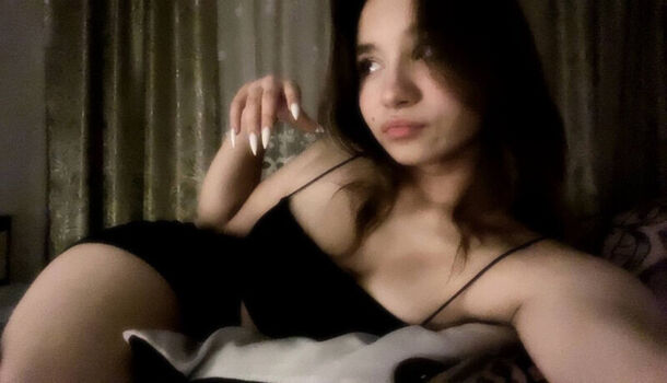 Full leaked Vikssiii private onlyfans photo