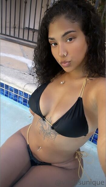 Full leaked Virdiisunique private onlyfans photo