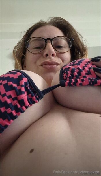 Full leaked Vivenvixen private onlyfans photo