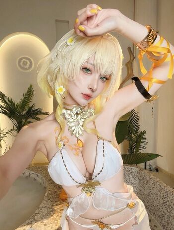 Full leaked Vivi private onlyfans photo