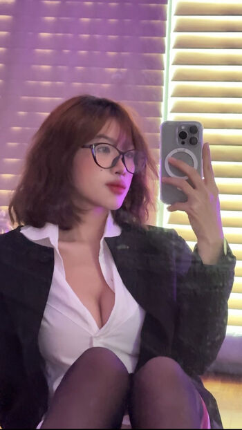 Full leaked Viviannn private onlyfans photo