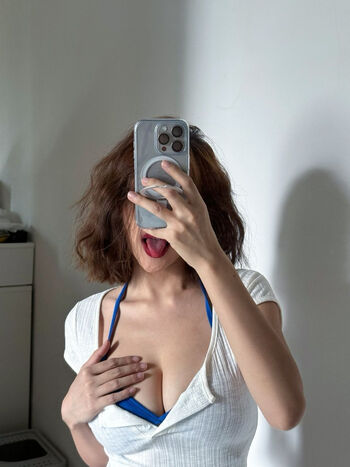 Full leaked Viviannn private onlyfans photo