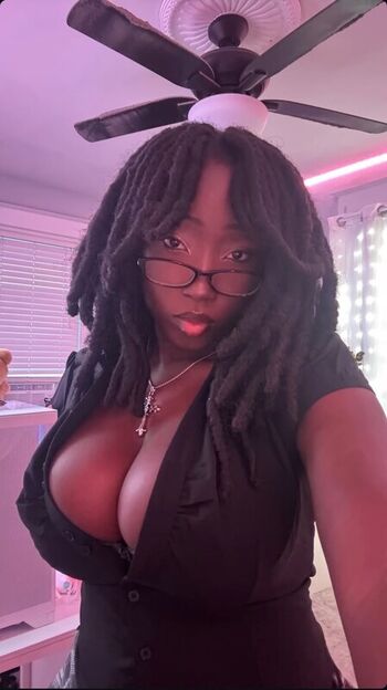 Full leaked Vivicax x private onlyfans photo
