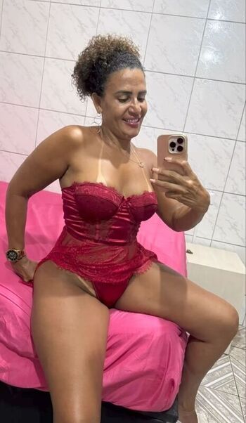 Full leaked Vovo pzu page private onlyfans photo