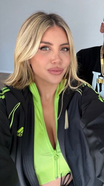 Full leaked Wanda nara page private onlyfans photo