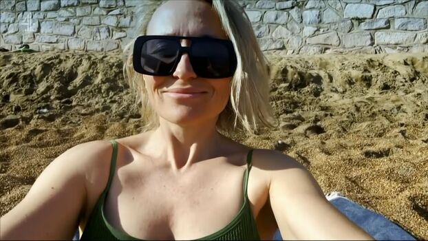Full leaked Weather ladies  page private onlyfans photo