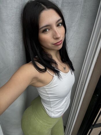 Full leaked Ema radujko/ private onlyfans photo
