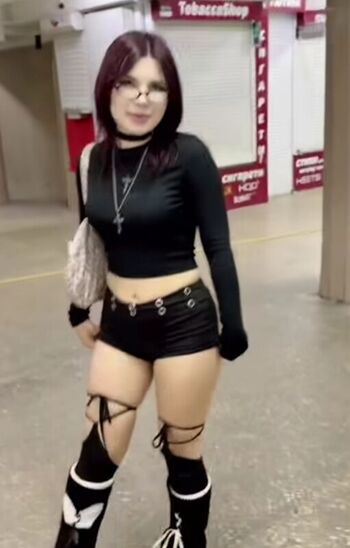 Full leaked Eva sweetty/ private onlyfans photo