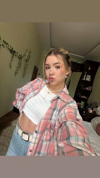 Full leaked Stacy modell/ private onlyfans photo