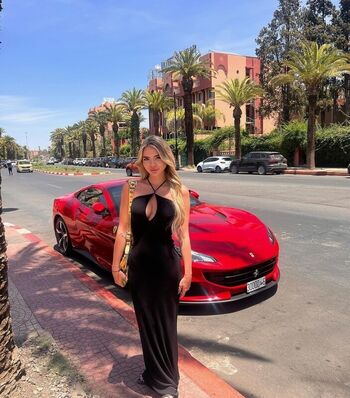 Full leaked Lea crigger/ private onlyfans photo