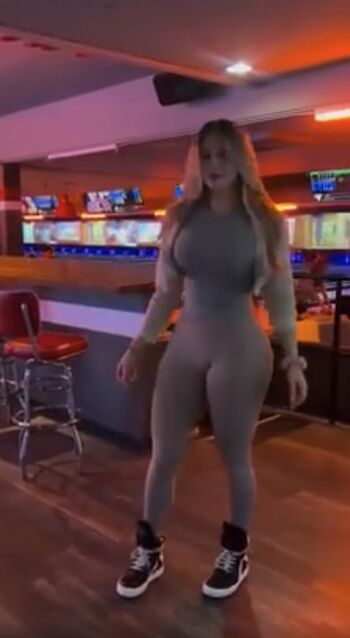 Full leaked Villalbavip private onlyfans photo