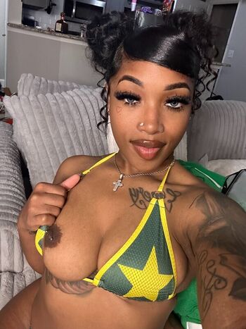 Full leaked Stesereia/ private onlyfans photo