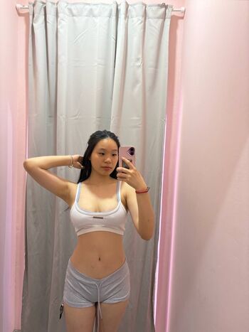 Full leaked Eevee/ private onlyfans photo