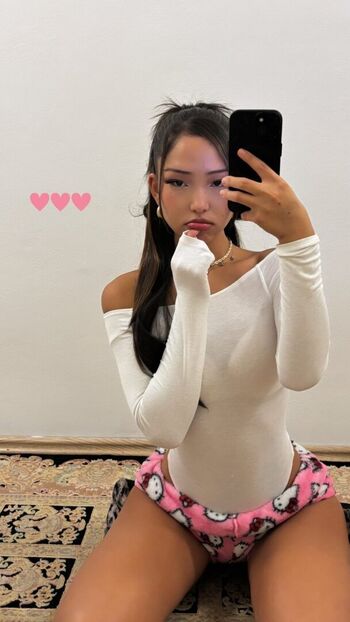 Full leaked Mrenittaa/ private onlyfans photo