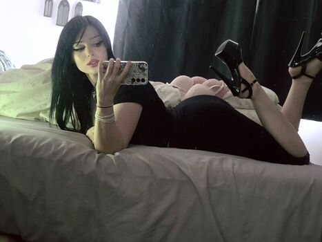 Full leaked Xoreniiiiii private onlyfans photo