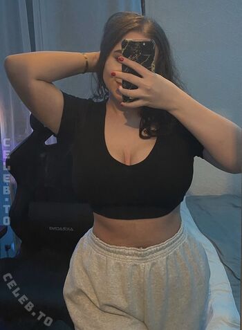 Full leaked Yasilisches private onlyfans photo