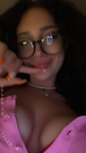 Full leaked Yasilisches private onlyfans photo