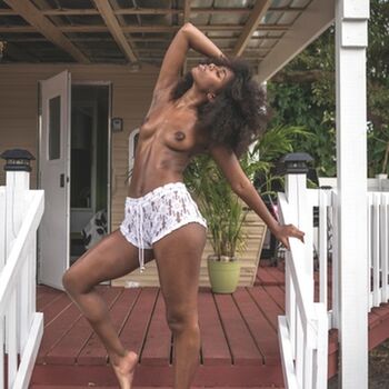 Full leaked Yasmeen kearra page private onlyfans photo