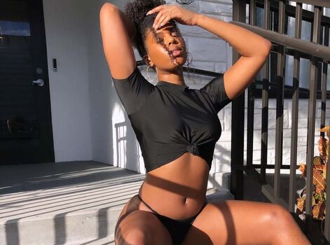 Full leaked Yasmeen kearra private onlyfans photo