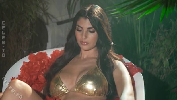 Full leaked Yeliz koc  page private onlyfans photo