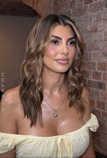 Full leaked Yeliz koc  page private onlyfans photo