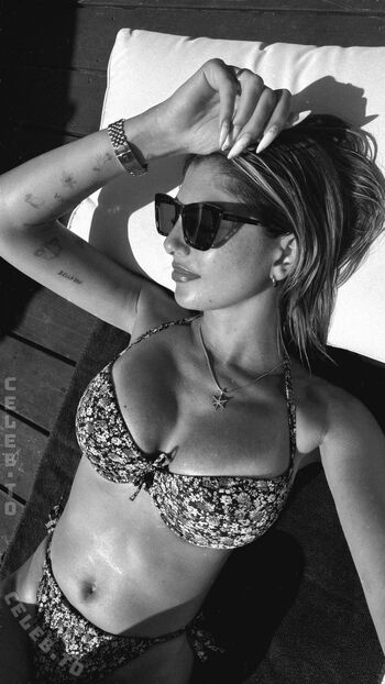 Full leaked Yeliz koc  page private onlyfans photo