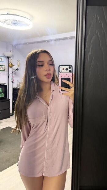 Full leaked Yessseeeniiaa page private onlyfans photo