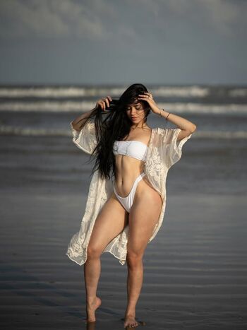 Full leaked Yexiray private onlyfans photo