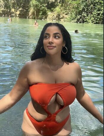 Full leaked Yinamenez private onlyfans photo