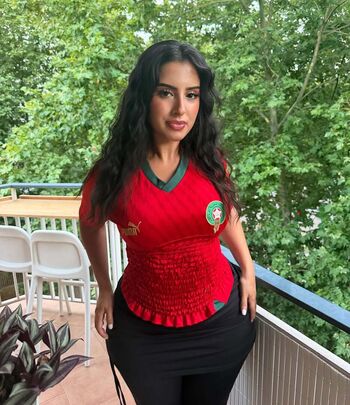 Full leaked Yiyi private onlyfans photo