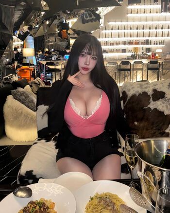 Full leaked Ykinseoul private onlyfans photo